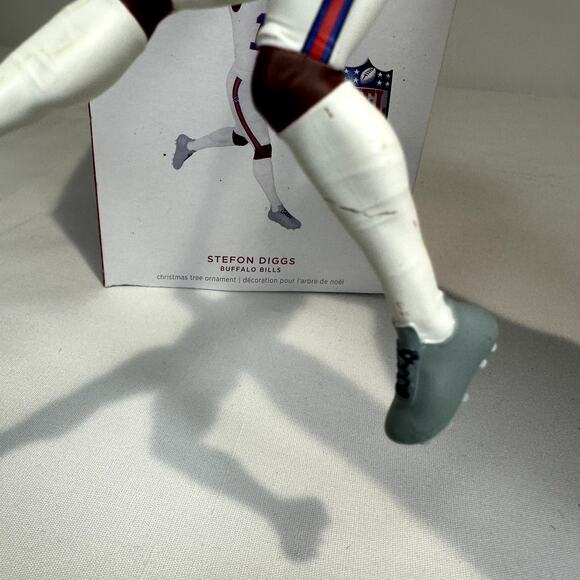 2024 NFL STEFON DIGGS, Buffalo Bills Hallmark Keepsake Christmas Ornament (A) - Picture 6 of 14